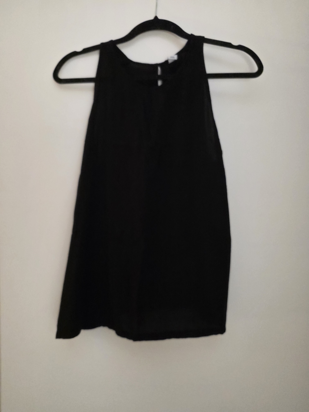 Old Navy Black Sleeveless Halter Camisole